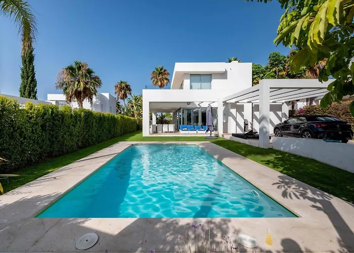 Moderna Villa De Lujo En Alquiler Vacacional En Marbella