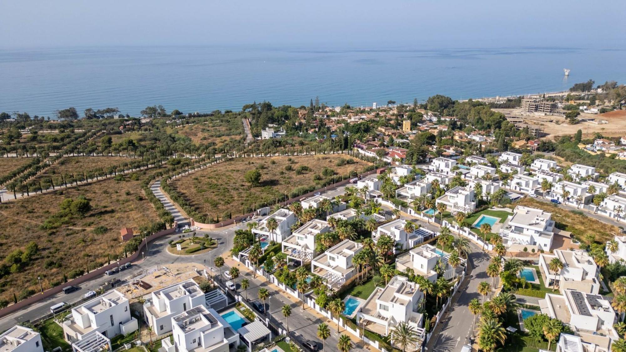 Moderna De Lujo En Alquiler Vacacional En * Marbella
