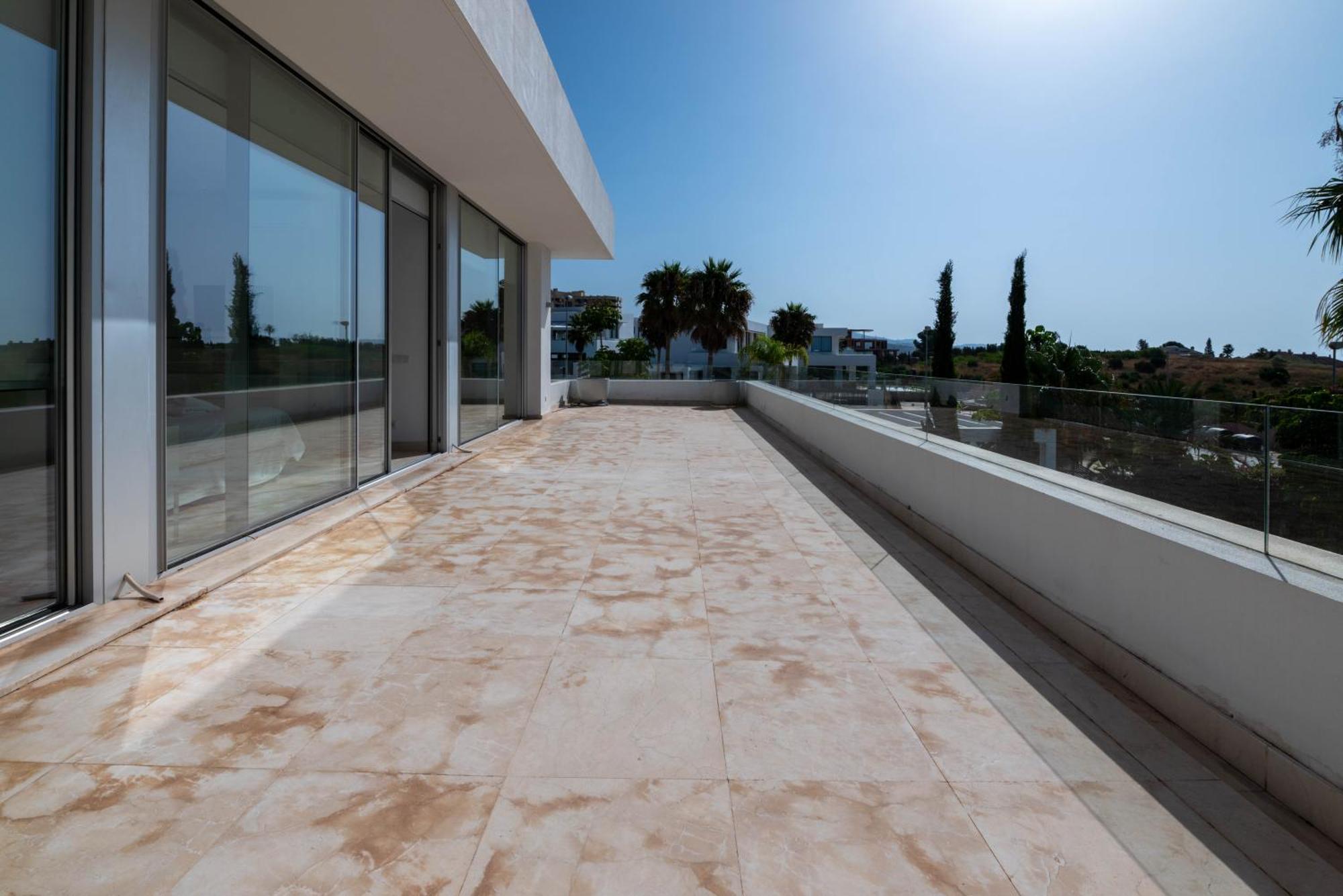 Villa Moderna De Lujo En Alquiler Vacacional En *