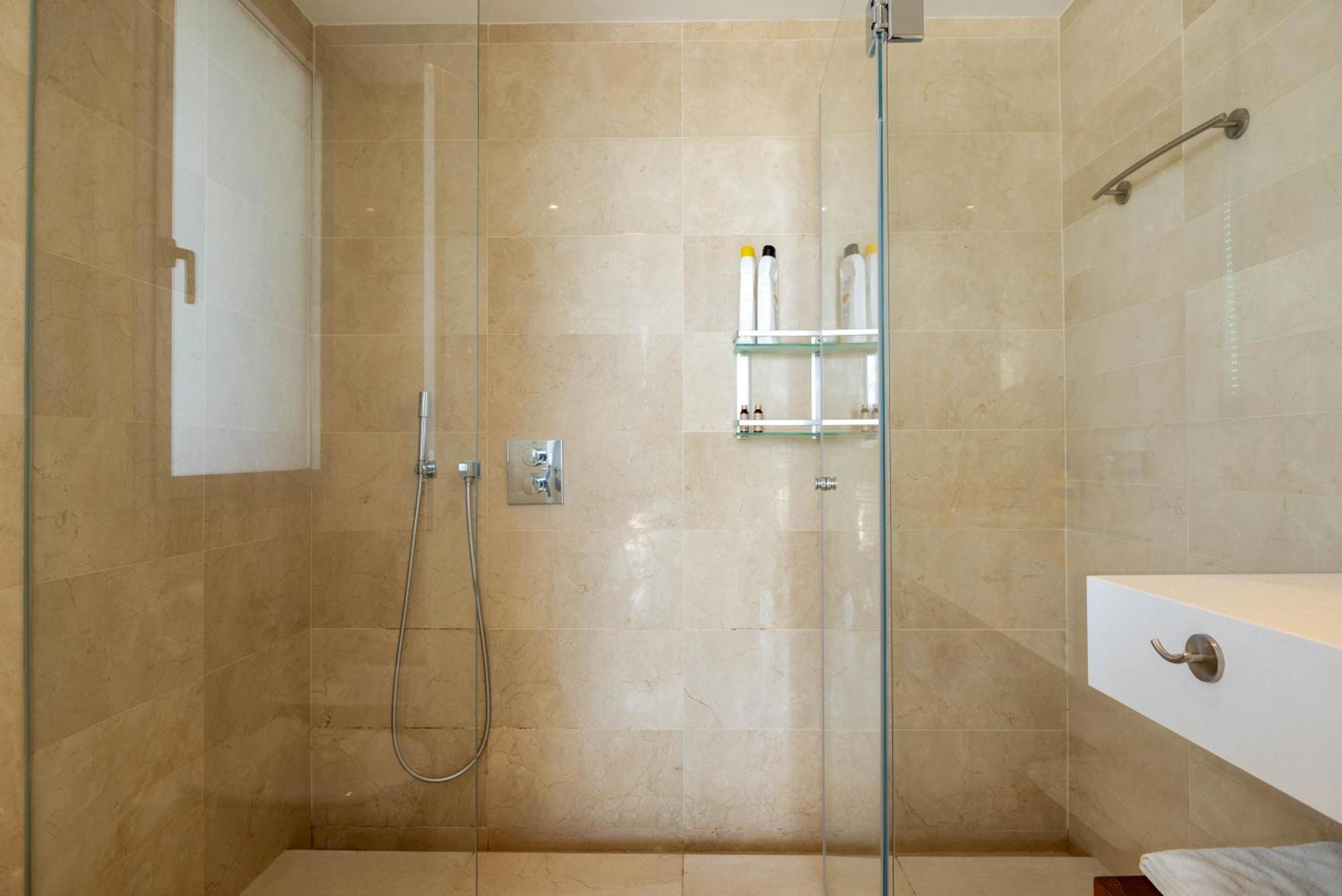 Moderna De Lujo En Alquiler Vacacional En Villa *
